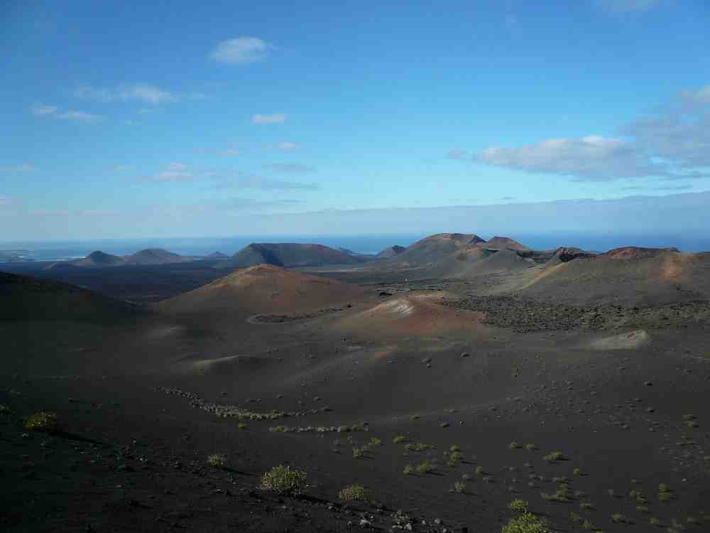 Comment s'appelle le volcan aux Canaries ?