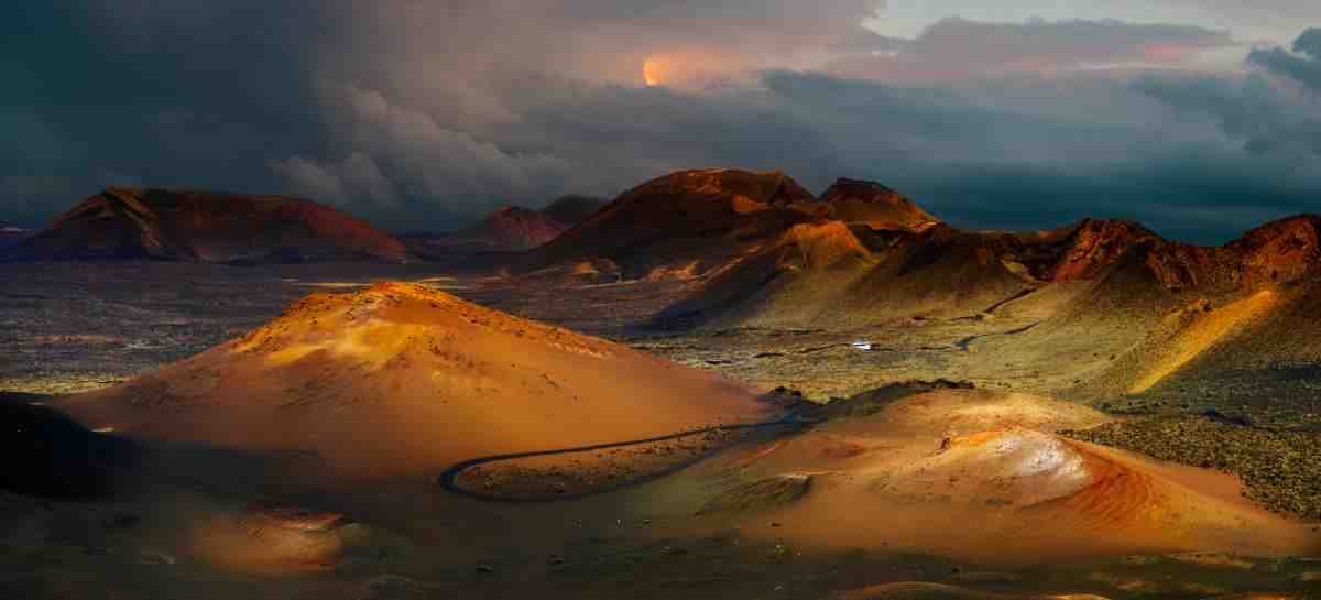Pourquoi éruption volcanique Canaries ?